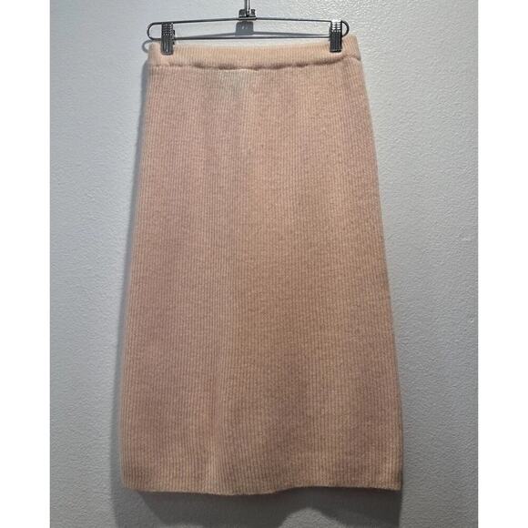 Vintage Claudine Size Small Lambswool Angora Blend Peach Pull On Sweater Skirt - Picture 4 of 6